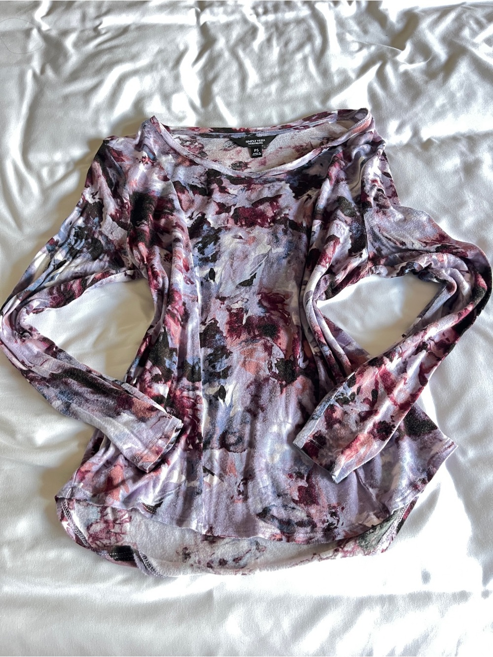 Simply Vera Vera Wang Lavender and Burgundy Floral Long Sleeve Top Size PS